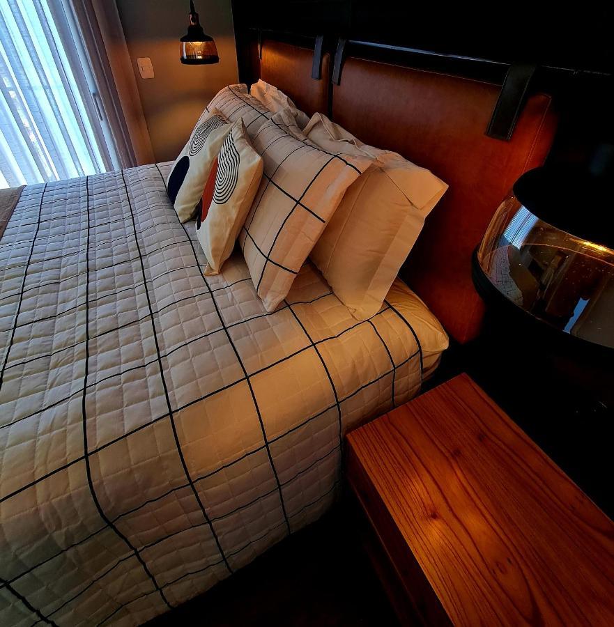Wood Borges Apartment *